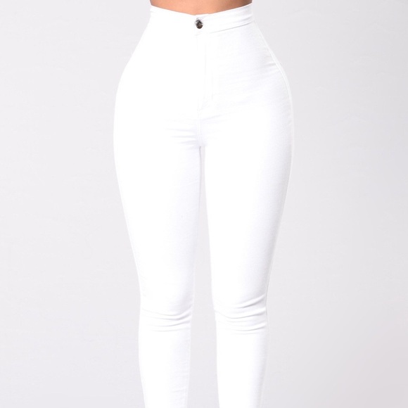 white jeans fashion nova